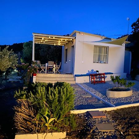 Вілла Olive Hill Private House Poros Town Екстер'єр фото
