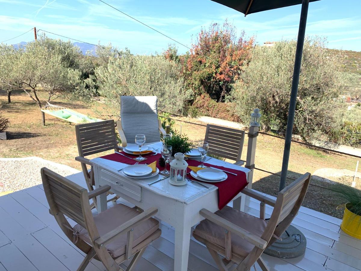 Вілла Olive Hill Private House Poros Town Екстер'єр фото