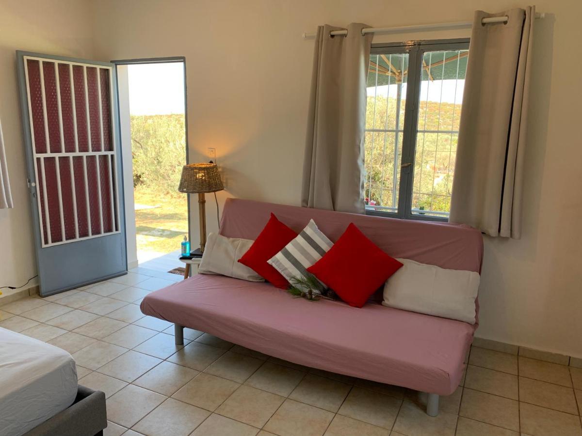 Вілла Olive Hill Private House Poros Town Екстер'єр фото