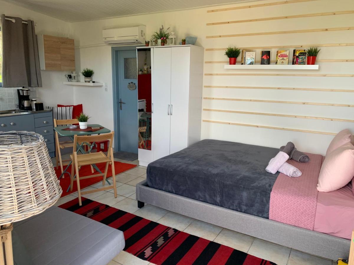Вілла Olive Hill Private House Poros Town Екстер'єр фото